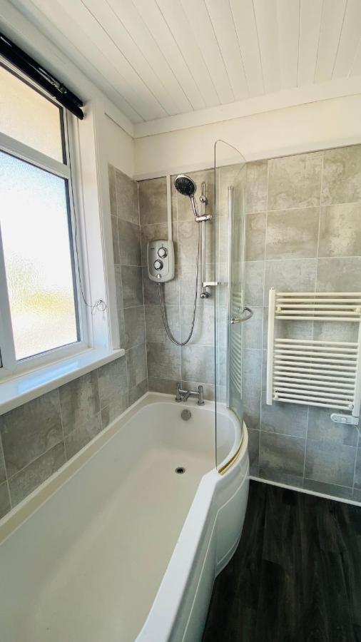 Family Marine Apartment With Sea View داوليش المظهر الخارجي الصورة